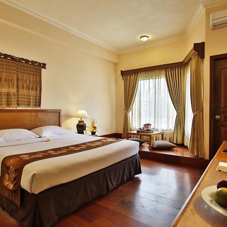 Jayakarta Hotel Lombok Senggigi Exterior foto