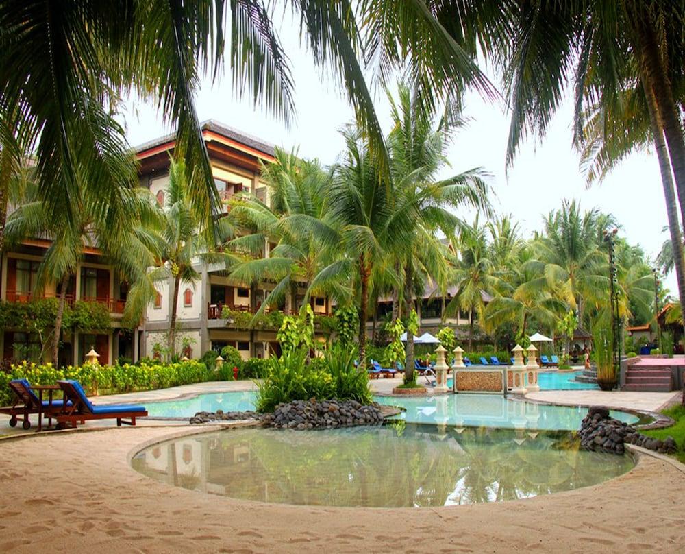 Jayakarta Hotel Lombok Senggigi Exterior foto